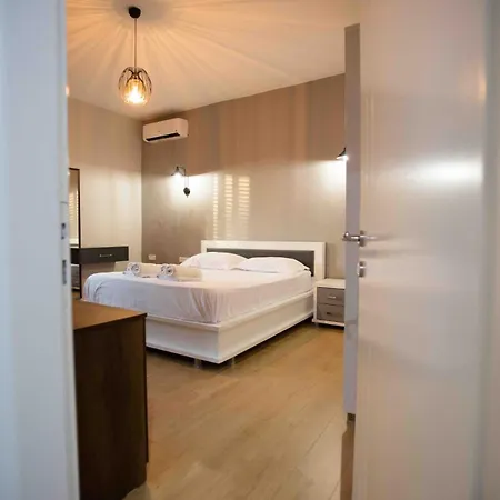4br Penthouse & Bbq Terrace At Blloku - アパート *