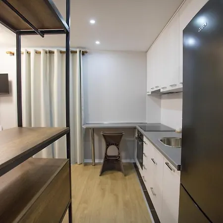 4br Penthouse & Bbq Terrace At Blloku - アパート
