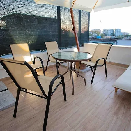 4br Penthouse & Bbq Terrace At Blloku - アパート