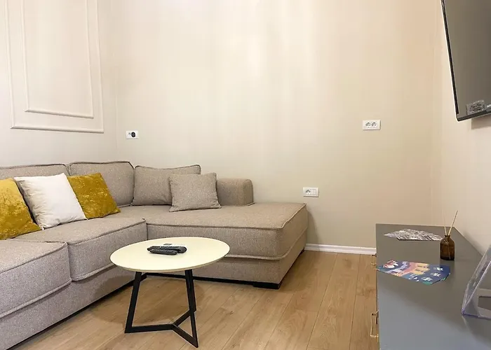 Lejlighed 4br Penthouse & Bbq Terrace At Blloku -